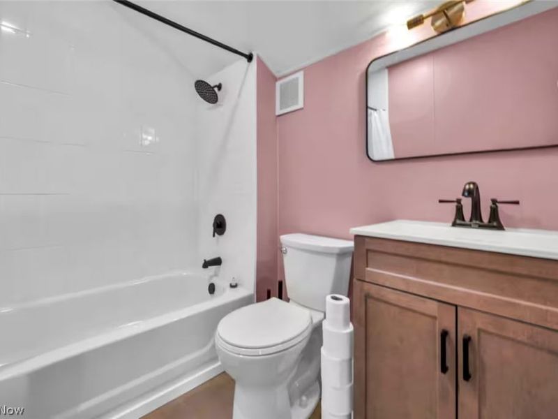 3297 W 131st Street , Cleveland, OH 44111 Photo 20