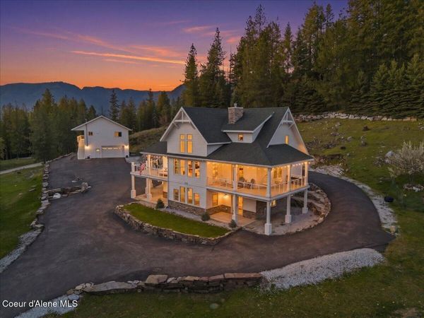 357 E David Thompson Rd, Hope, ID 83836