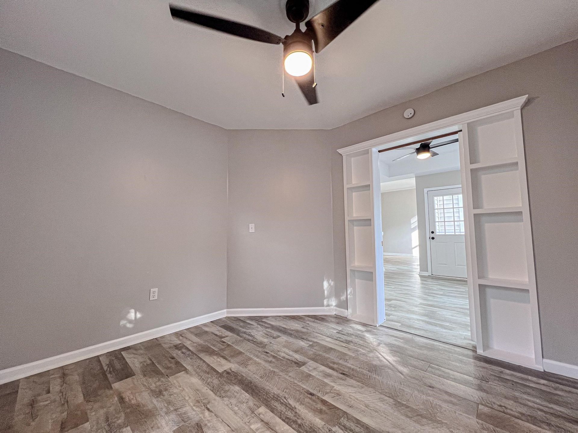 4422 Barcelona Ln.  Photo 14