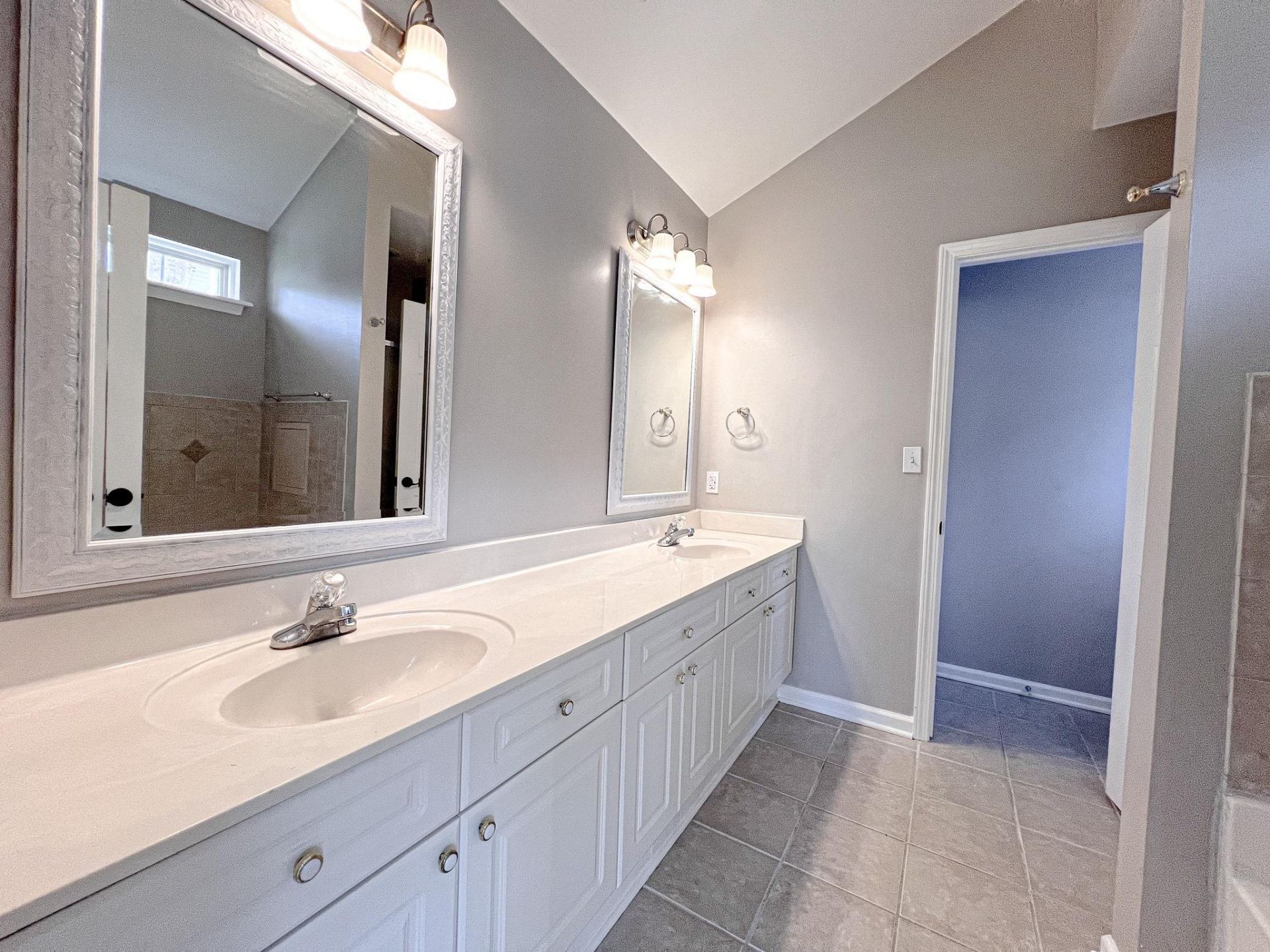 4422 Barcelona Ln.  Photo 19