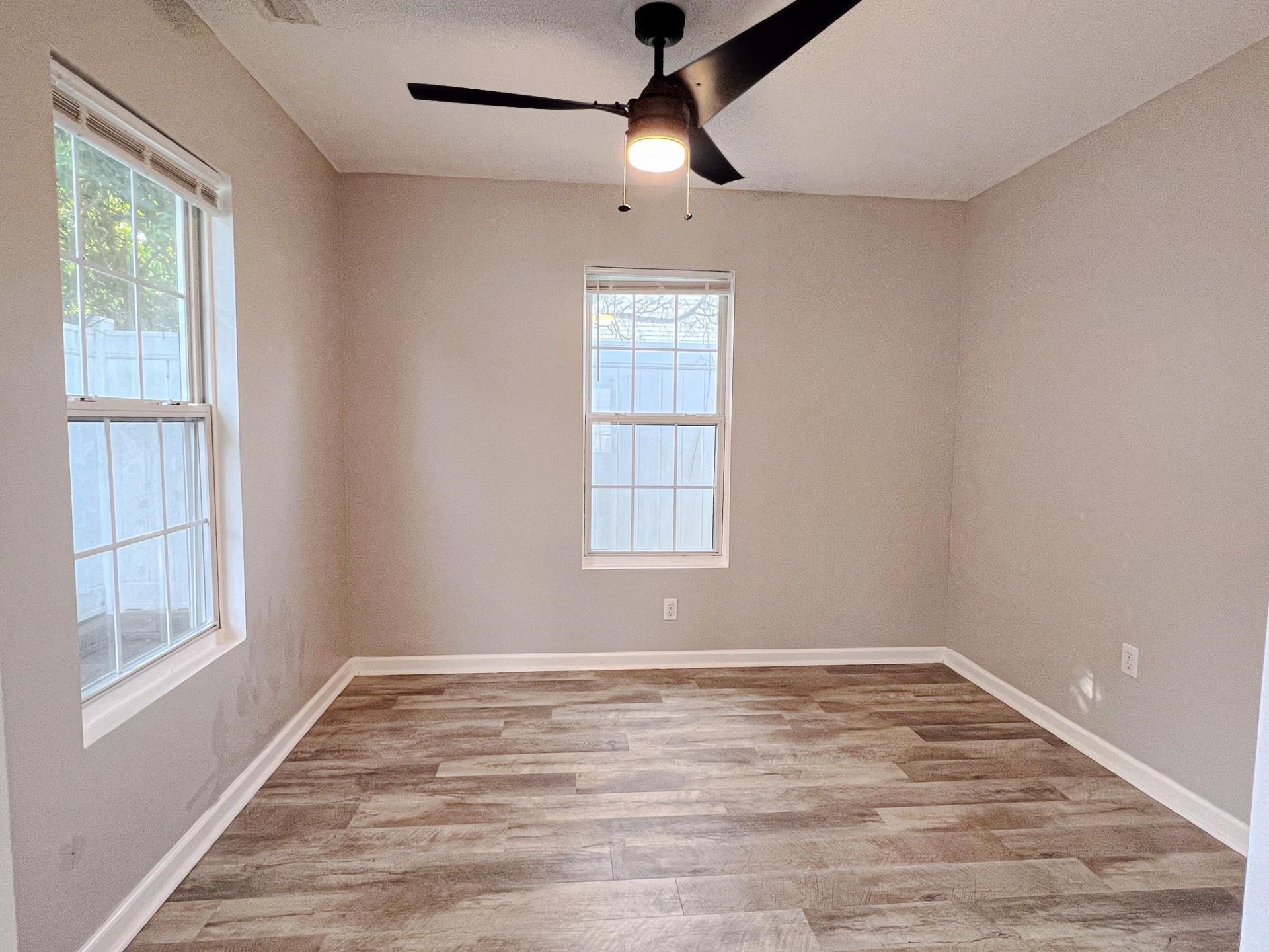 4422 Barcelona Ln.  Photo 22