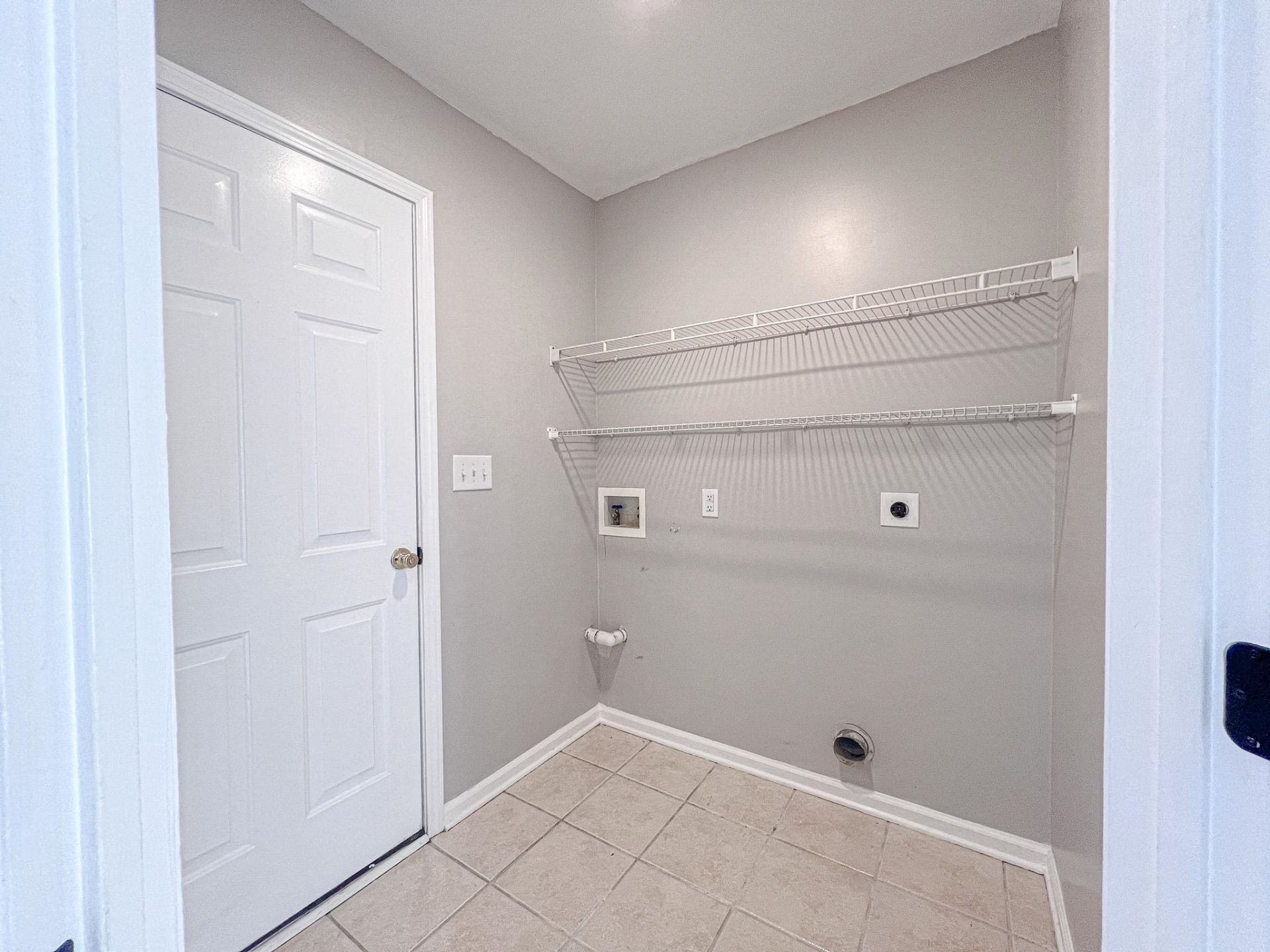 4422 Barcelona Ln.  Photo 28