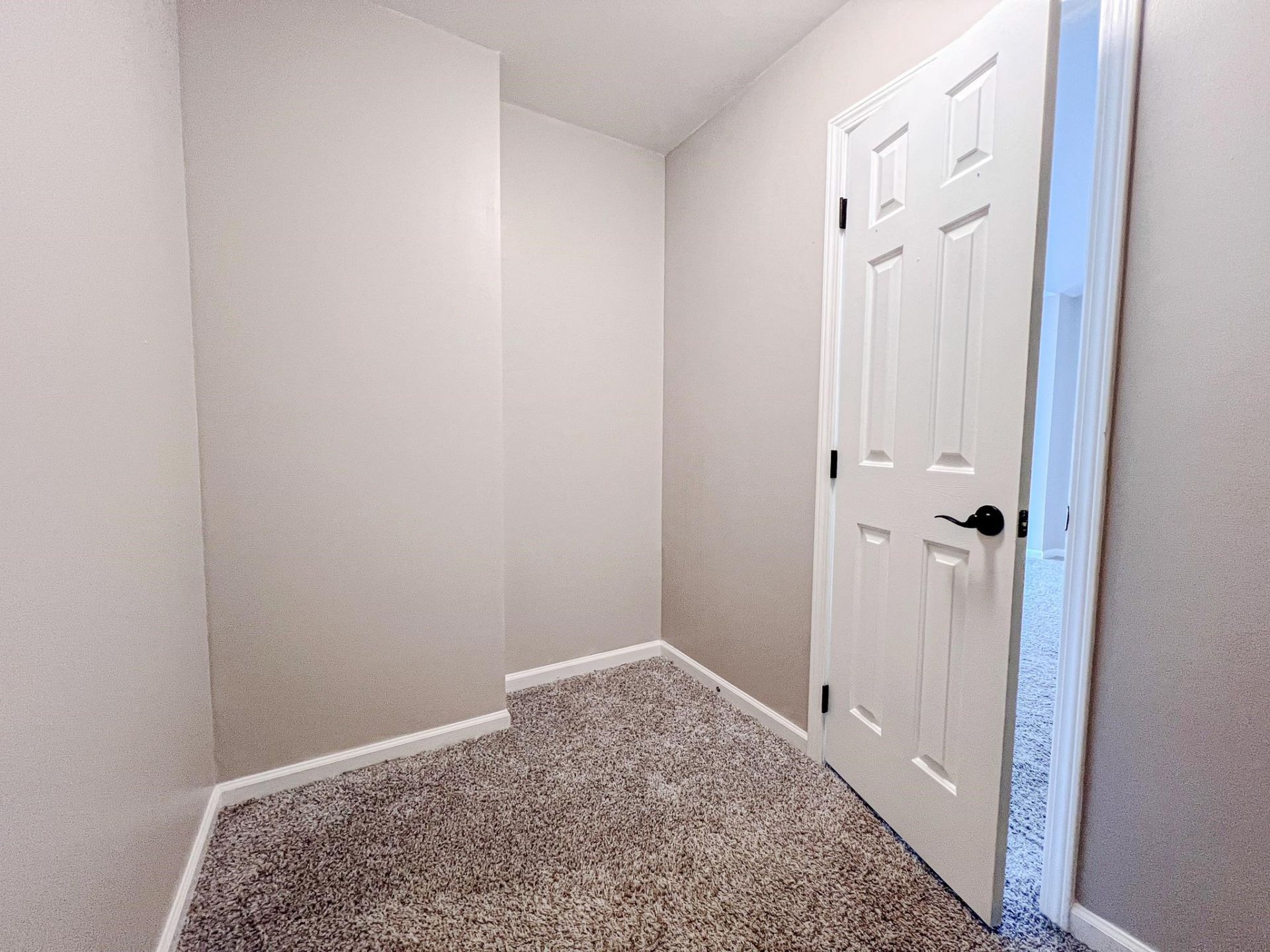 4422 Barcelona Ln.  Photo 38