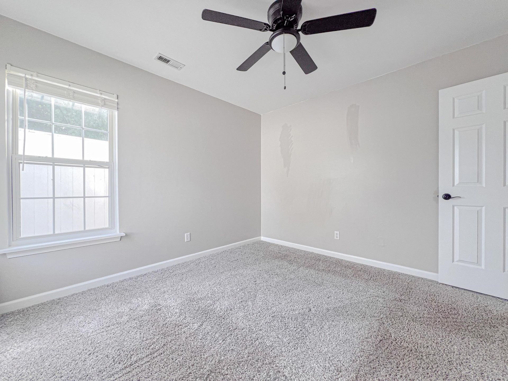 4422 Barcelona Ln.  Photo 43