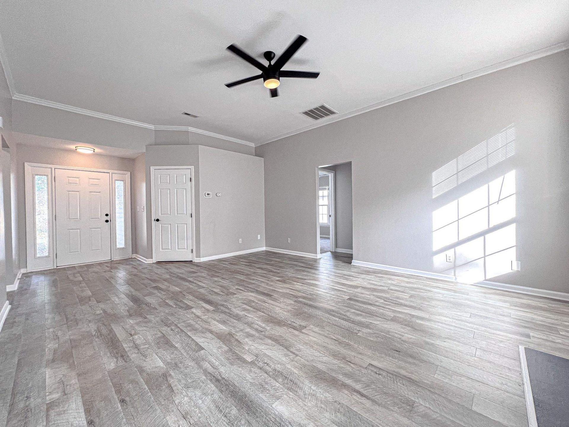 4422 Barcelona Ln.  Photo 5
