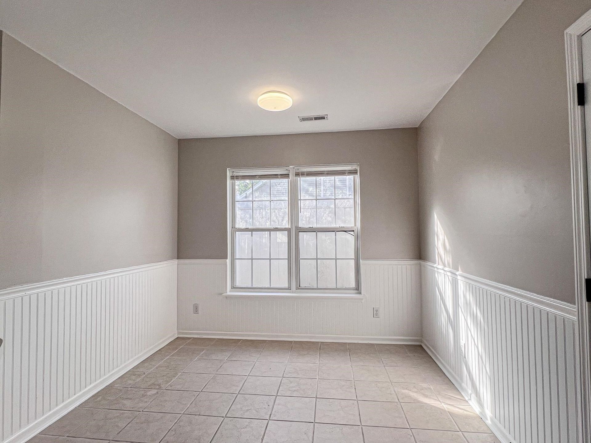 4422 Barcelona Ln.  Photo 9