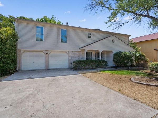 11809 Eubank DR , Austin, TX 78758