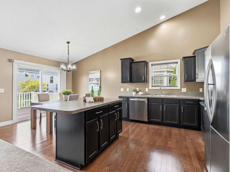 6043 Jamesport Drive, Westerville, OH 43081 Photo 17
