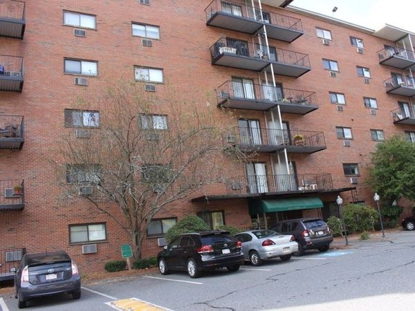 1321 Worcester Rd, Unit 612, Framingham, MA 01701