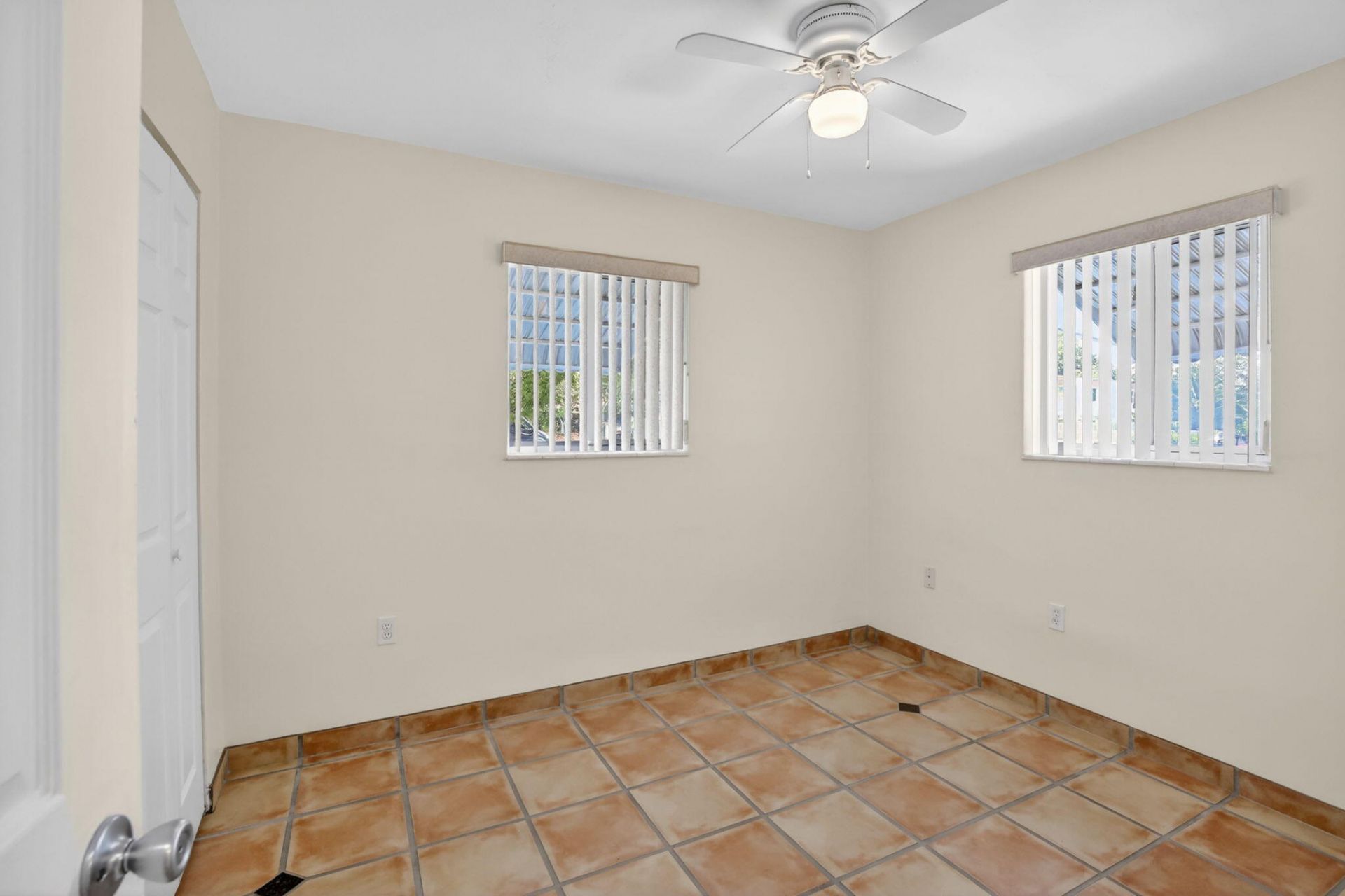 6281 Moseley Street, Unit 1-2, Hollywood, FL 33024 Photo