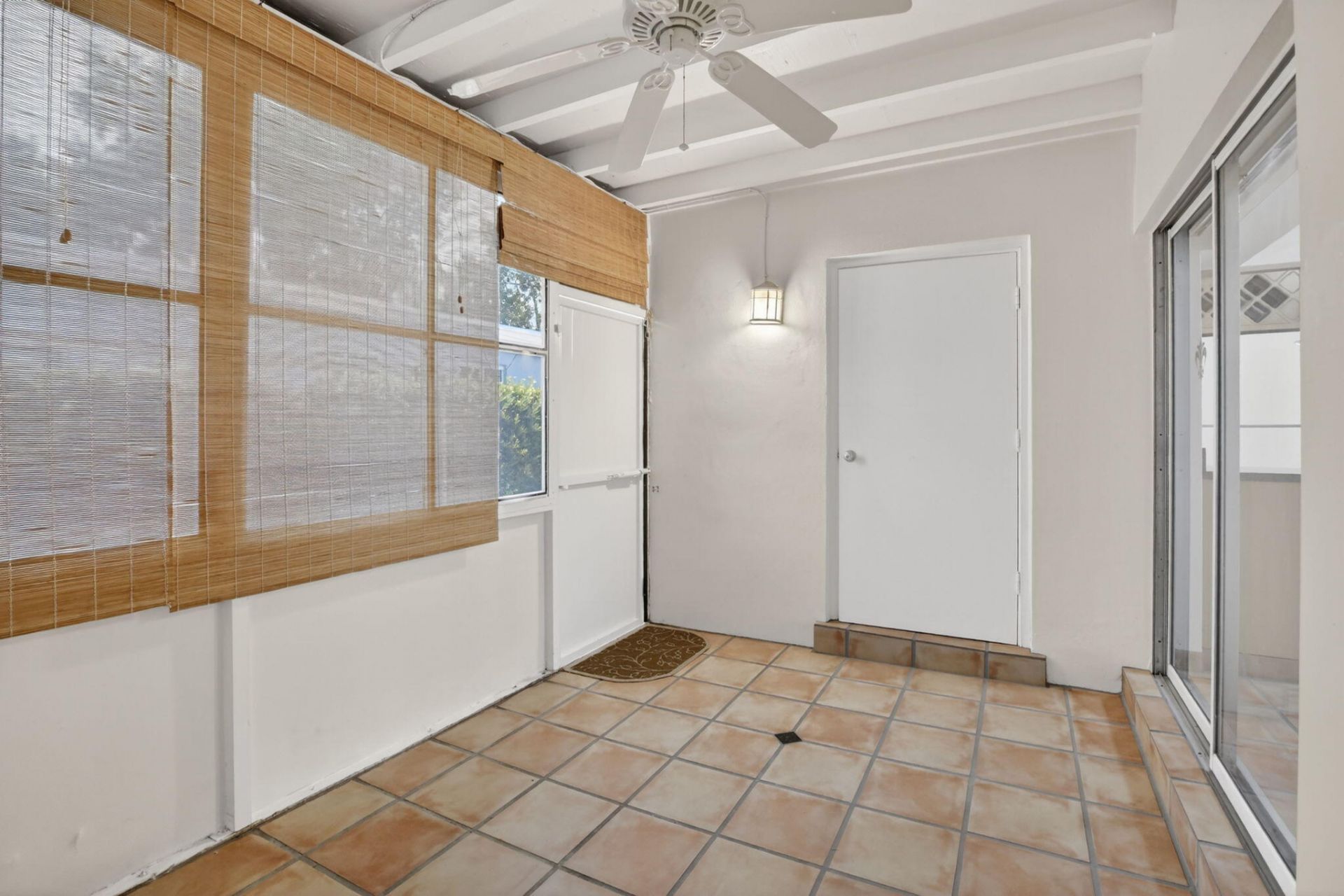 6281 Moseley Street, Unit 1-2, Hollywood, FL 33024 Photo
