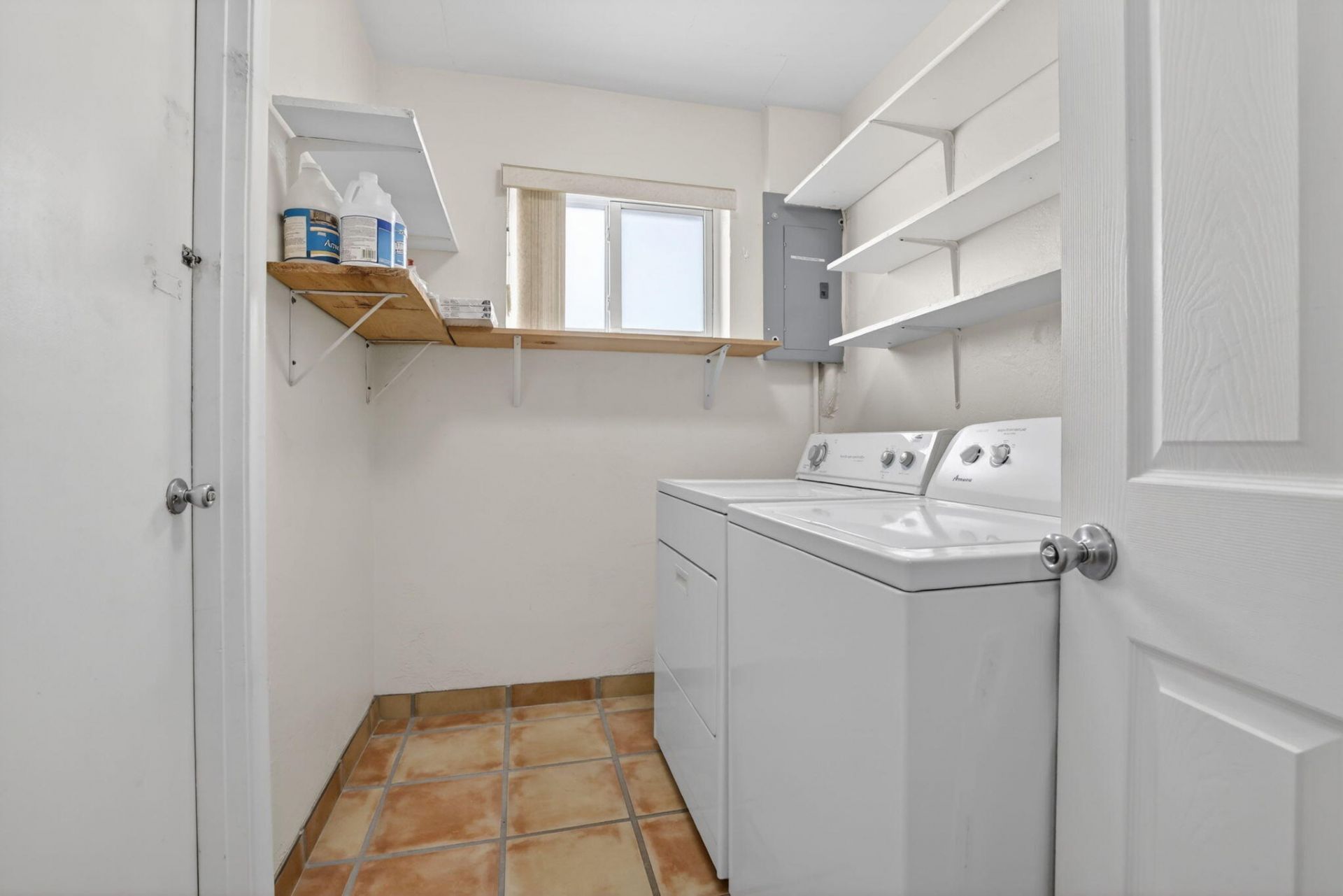 6281 Moseley Street, Unit 1-2, Hollywood, FL 33024 Photo