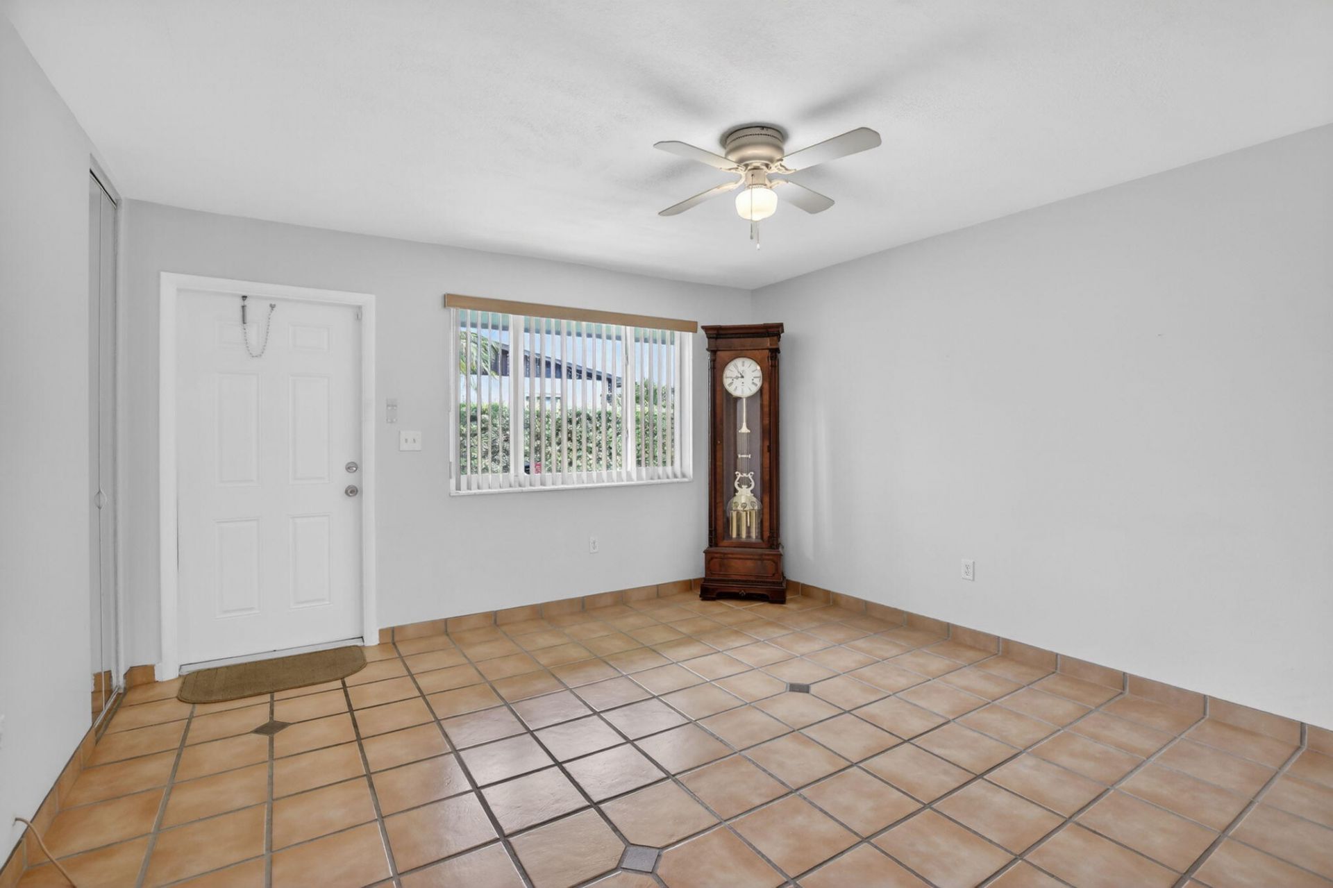6281 Moseley Street, Unit 1-2, Hollywood, FL 33024 Photo