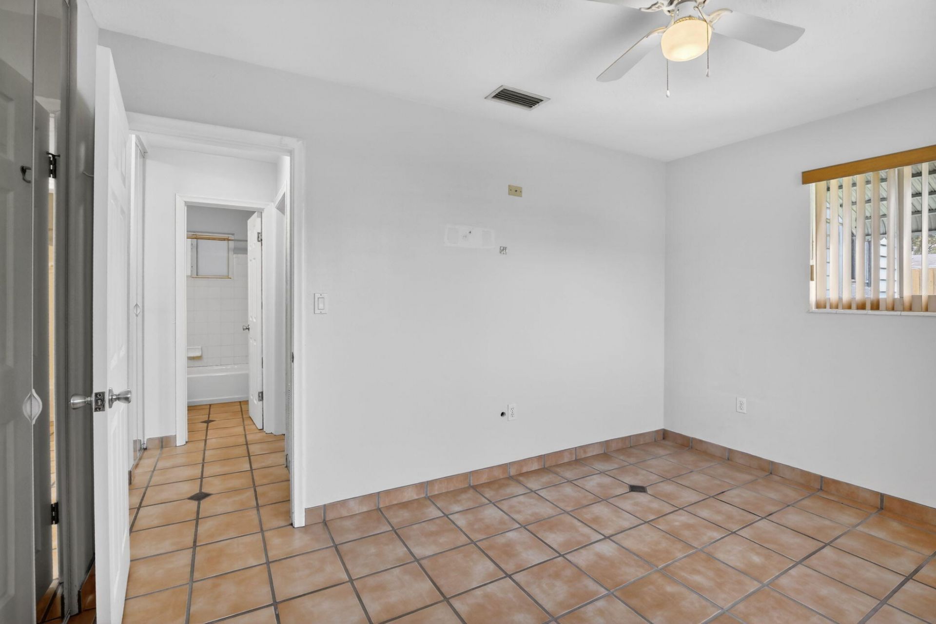 6281 Moseley Street, Unit 1-2, Hollywood, FL 33024 Photo