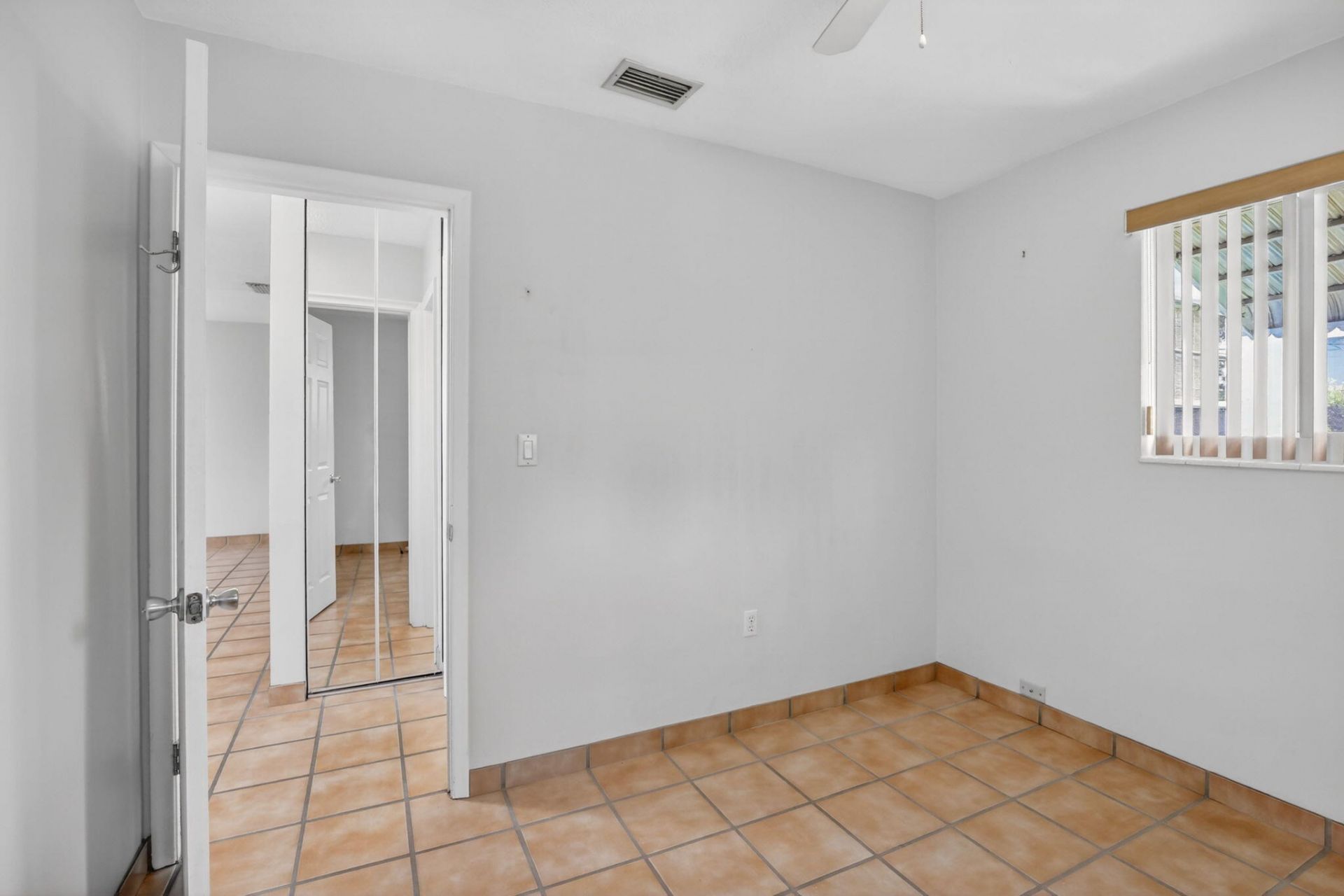 6281 Moseley Street, Unit 1-2, Hollywood, FL 33024 Photo