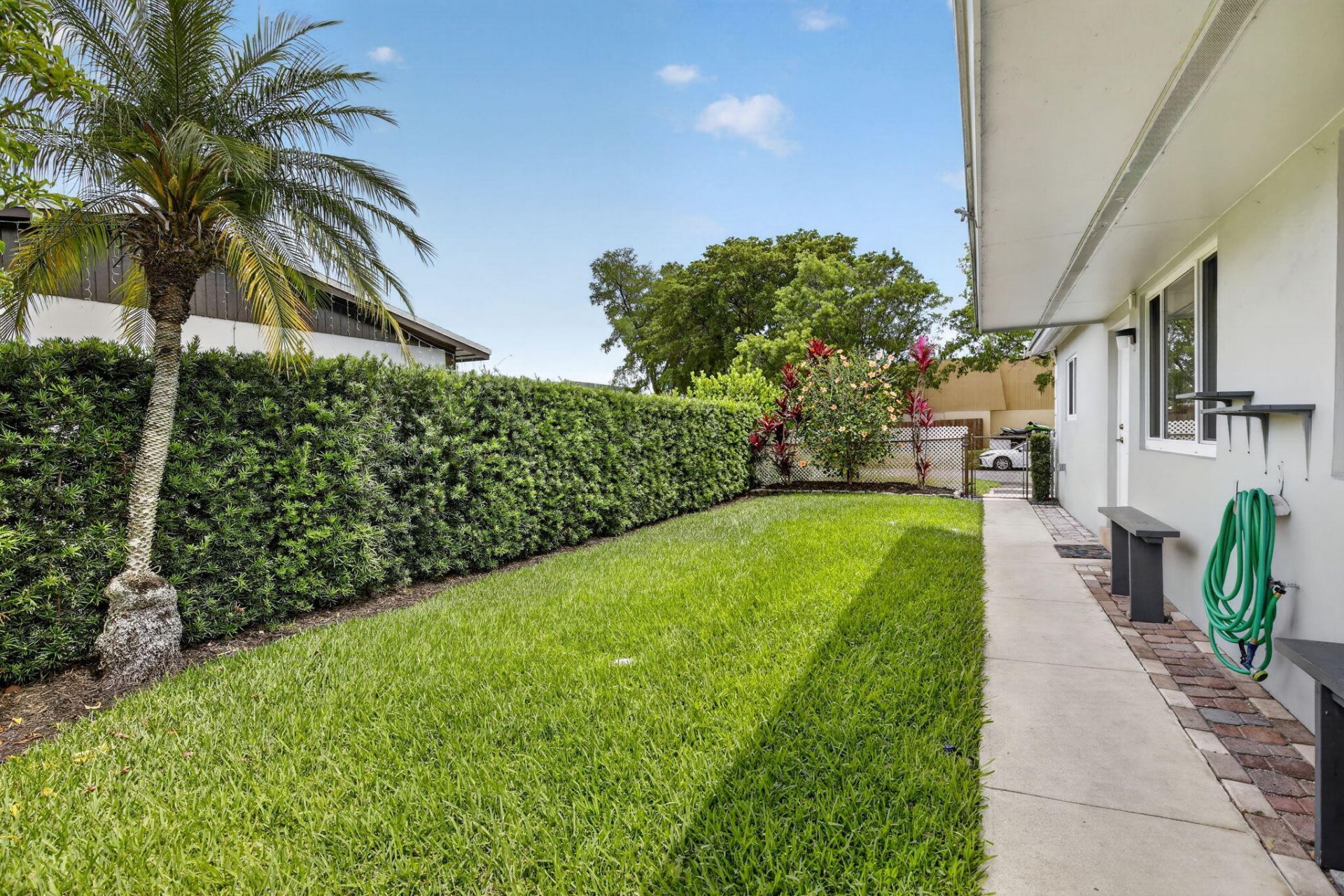 6281 Moseley Street, Unit 1-2, Hollywood, FL 33024 Photo