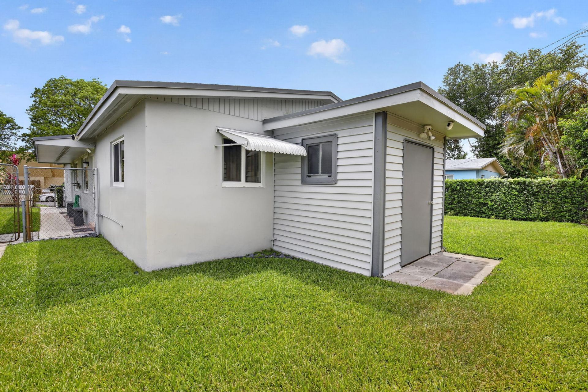 6281 Moseley Street, Unit 1-2, Hollywood, FL 33024 Photo