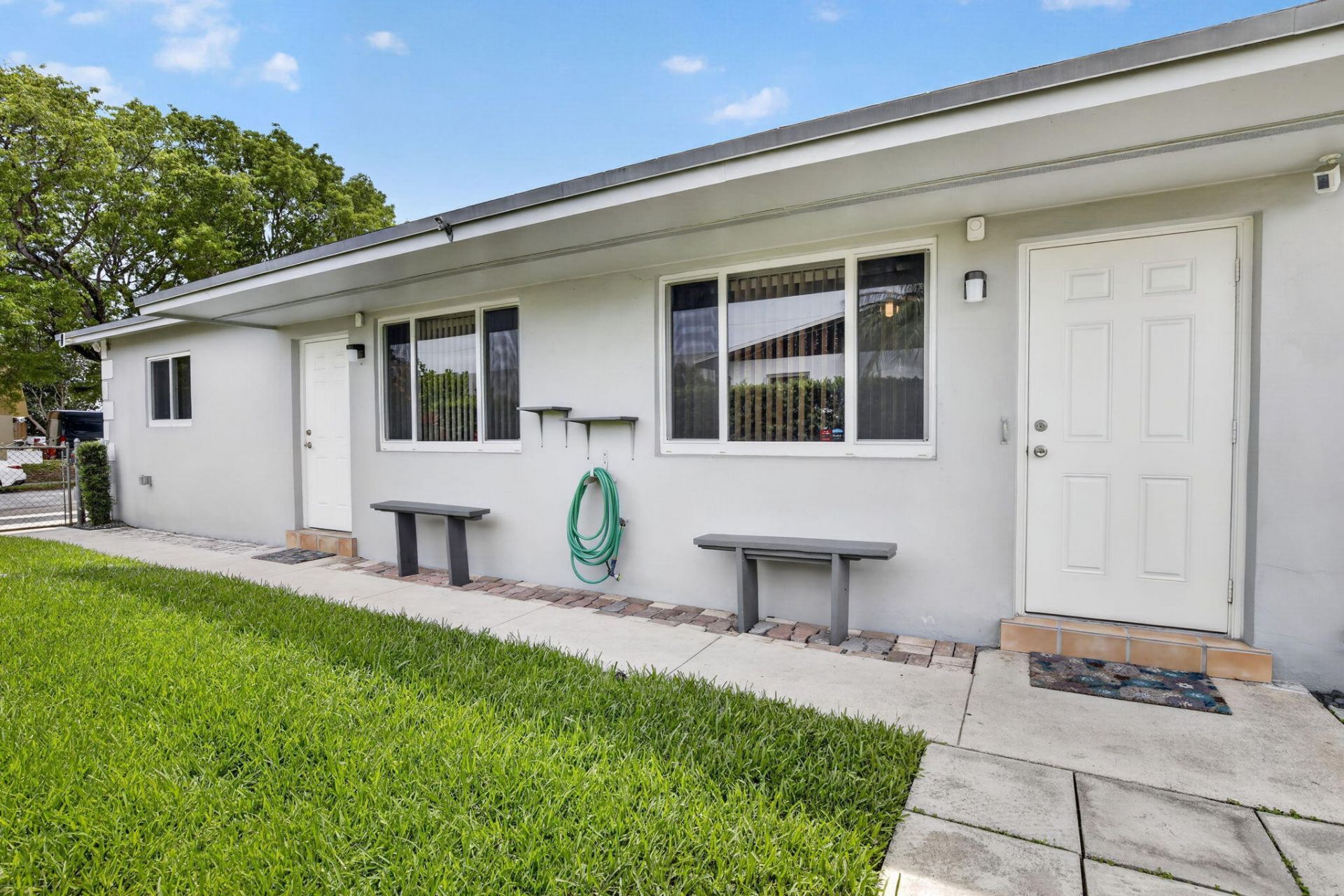 6281 Moseley Street, Unit 1-2, Hollywood, FL 33024 Photo