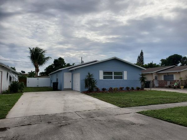 516 NW 53rd Street, Boca Raton, FL 33487