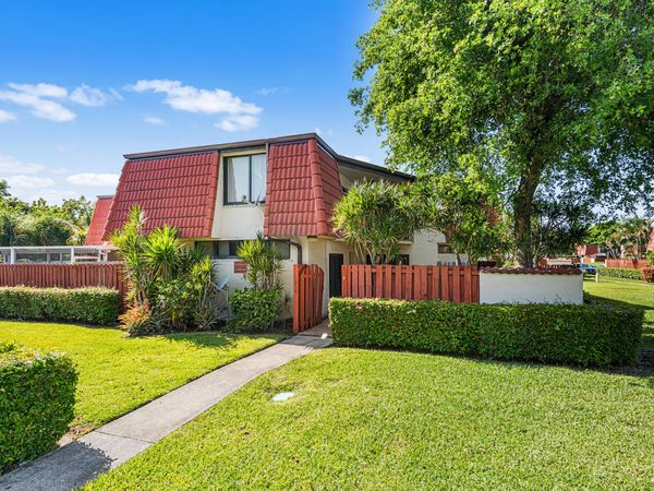 3856 Victoria Drive, West Palm Beach, FL 33406
