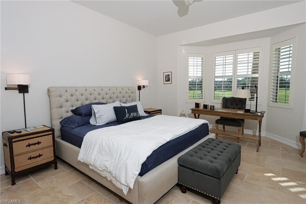 5963 Trophy Dr, Unit 2002, Naples, FL 34110 Photo