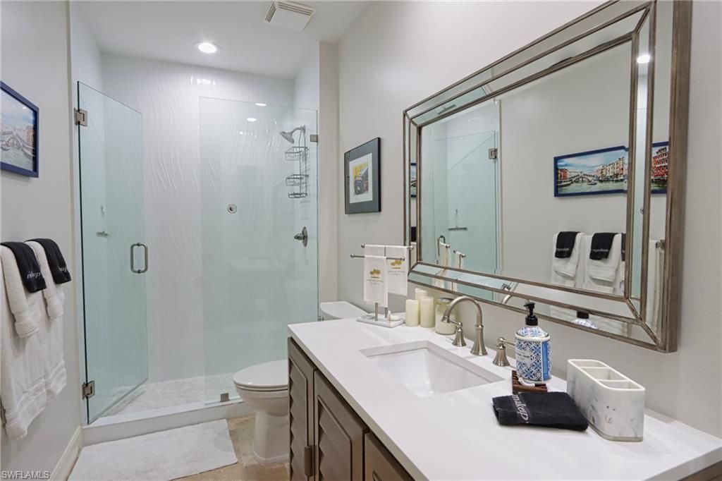 5963 Trophy Dr, Unit 2002, Naples, FL 34110 Photo