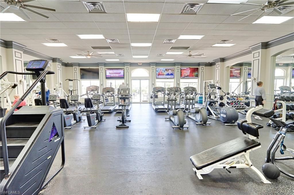 5963 Trophy Dr, Unit 2002, Naples, FL 34110 Photo