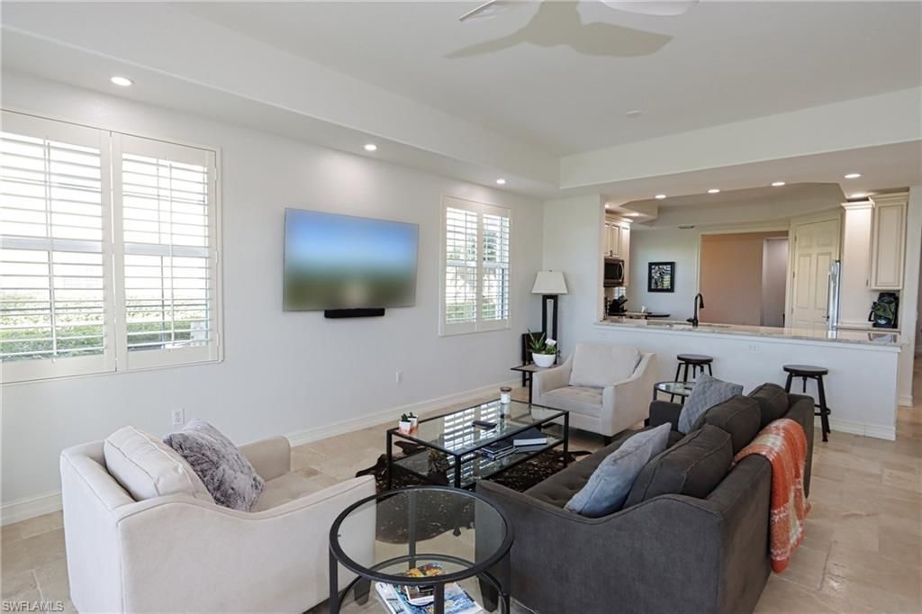 5963 Trophy Dr, Unit 2002, Naples, FL 34110 Photo