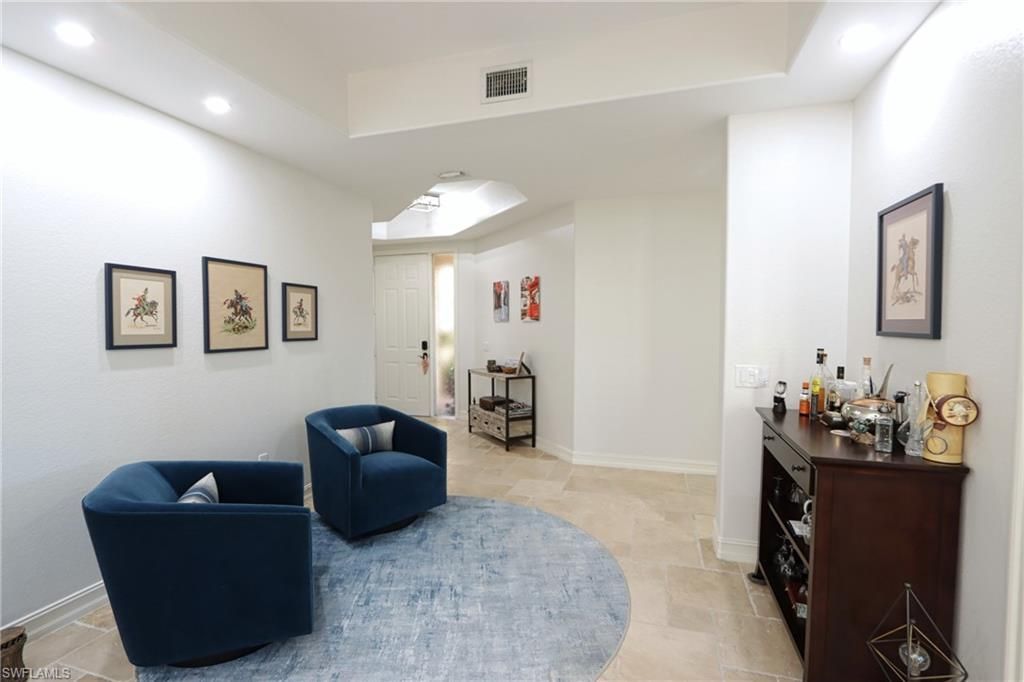 5963 Trophy Dr, Unit 2002, Naples, FL 34110 Photo