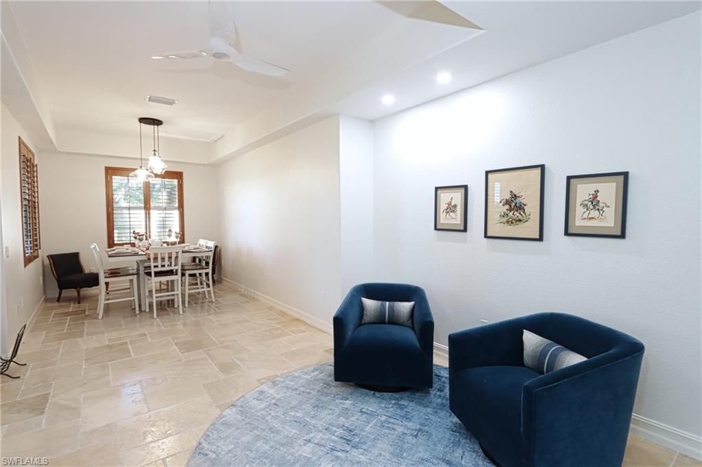 5963 Trophy Dr, Unit 2002, Naples, FL 34110 Photo