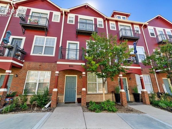 846 Victoria Ridge Point, Colorado Springs, CO 80903