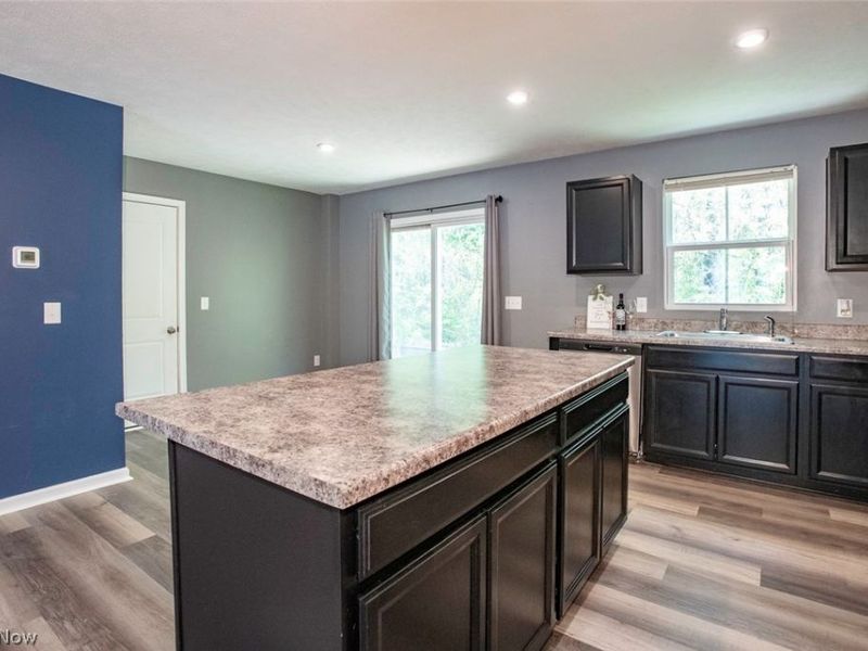291 Karson Drive, Akron, OH 44312 Photo 10