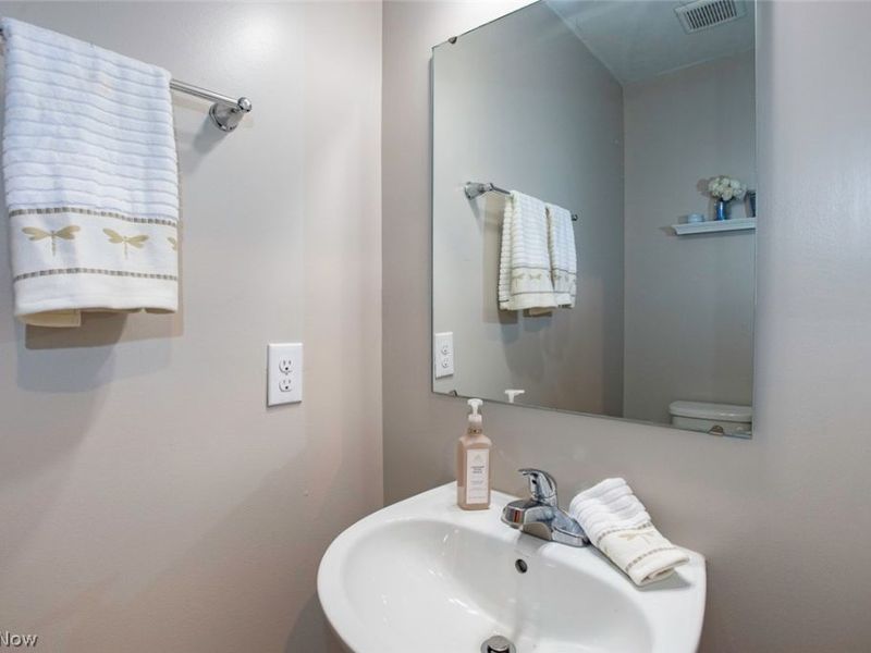 291 Karson Drive, Akron, OH 44312 Photo 17
