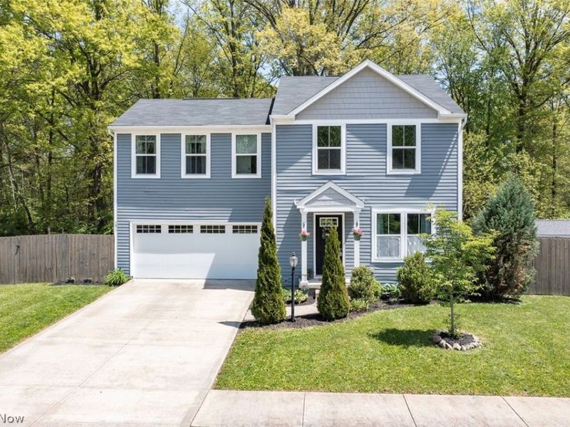 291 Karson Drive, Akron, OH 44312 Photo 2
