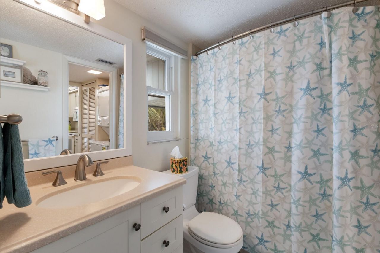 205 Highland Avenue , Unit 2, Bradenton Beach, FL 34217 Photo