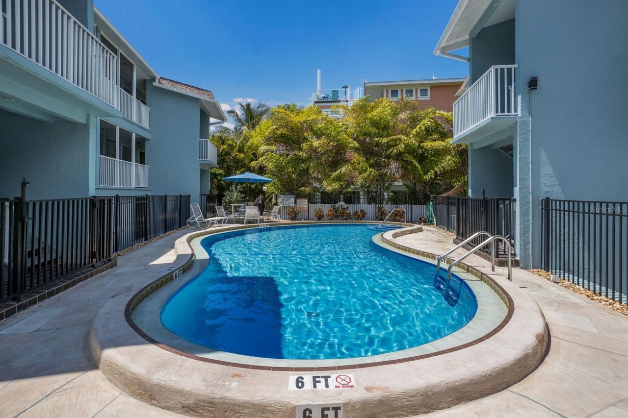 205 Highland Avenue , Unit 2, Bradenton Beach, FL 34217 Photo