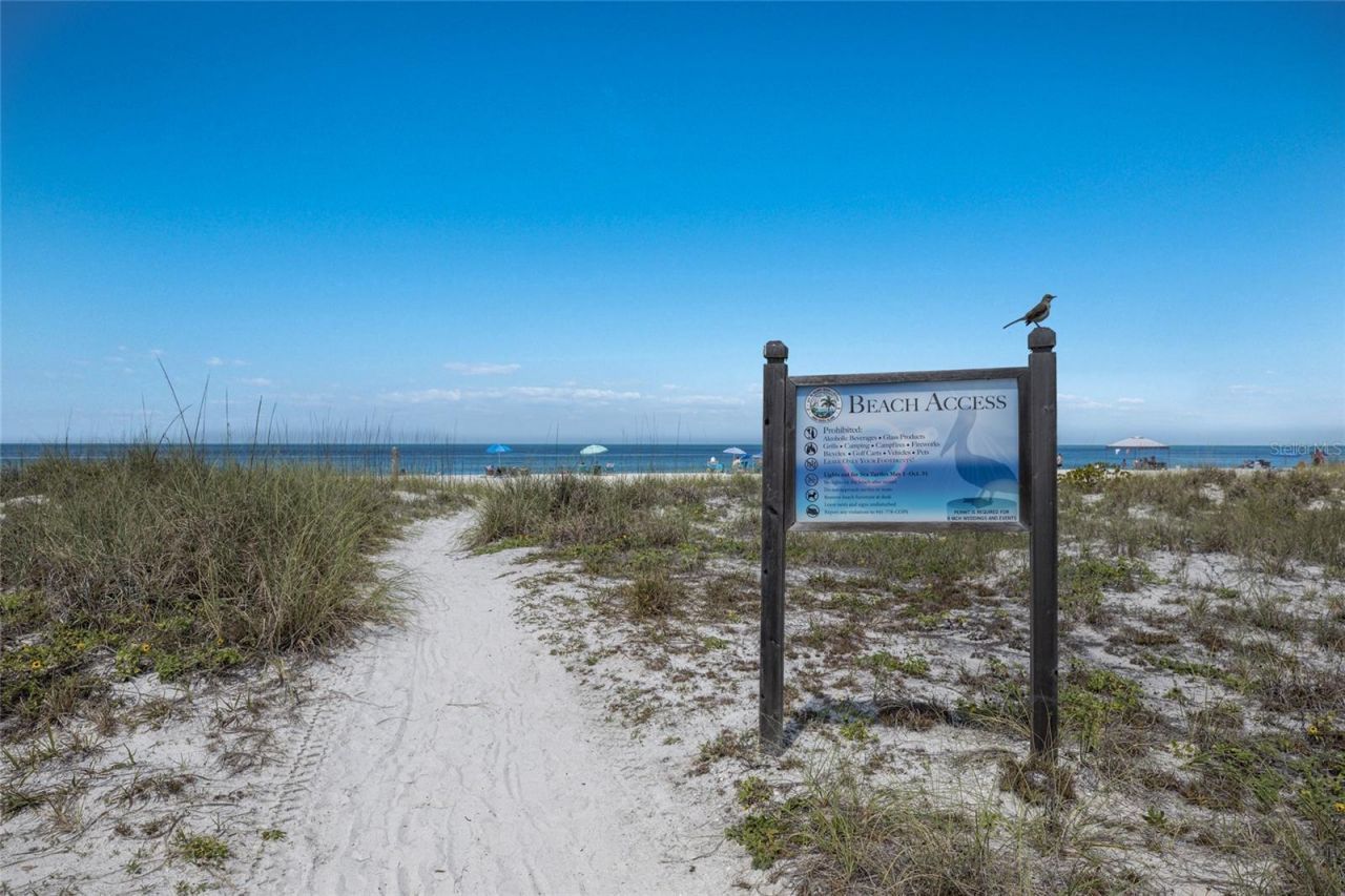 205 Highland Avenue , Unit 2, Bradenton Beach, FL 34217 Photo