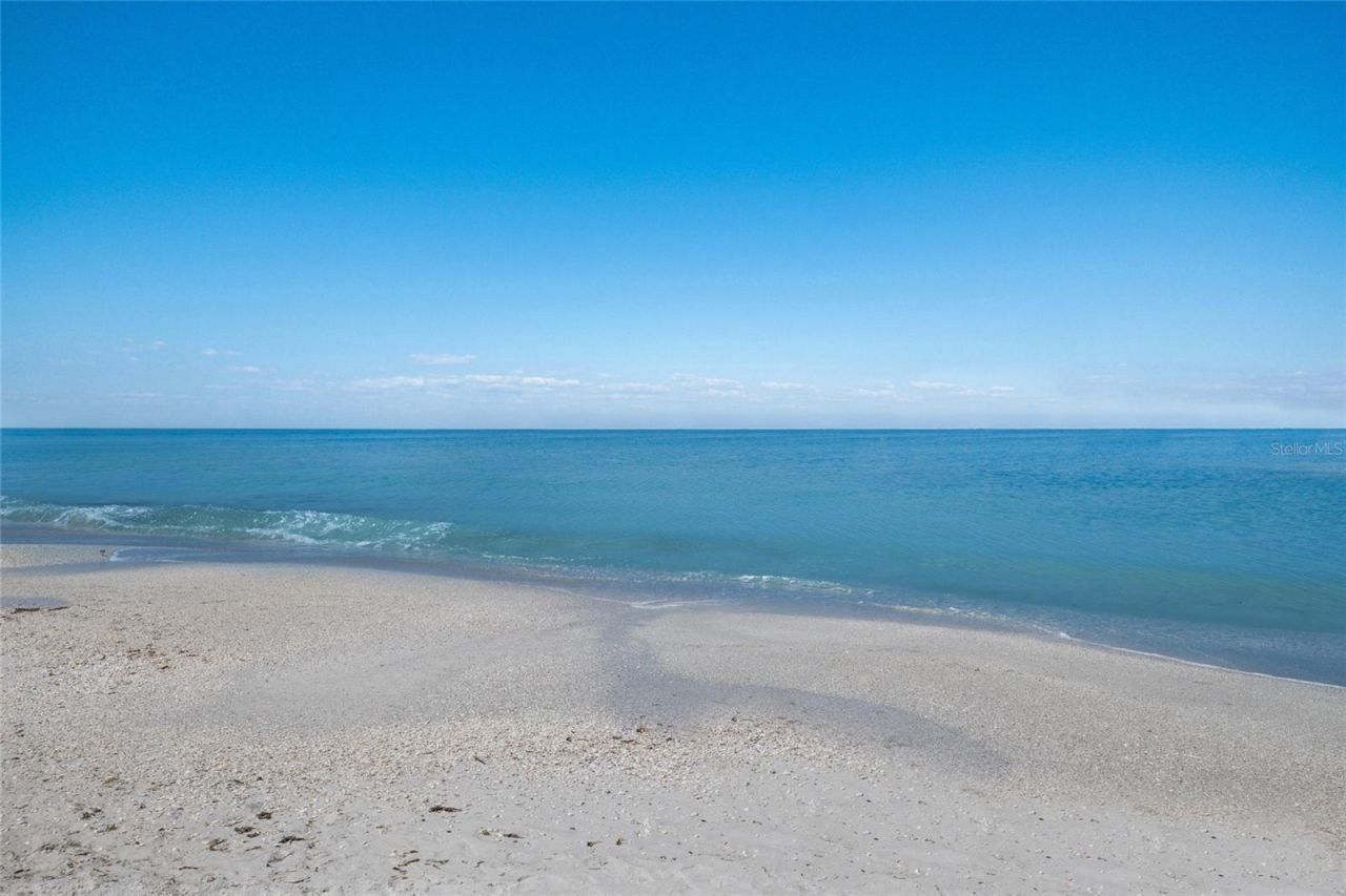205 Highland Avenue , Unit 2, Bradenton Beach, FL 34217 Photo