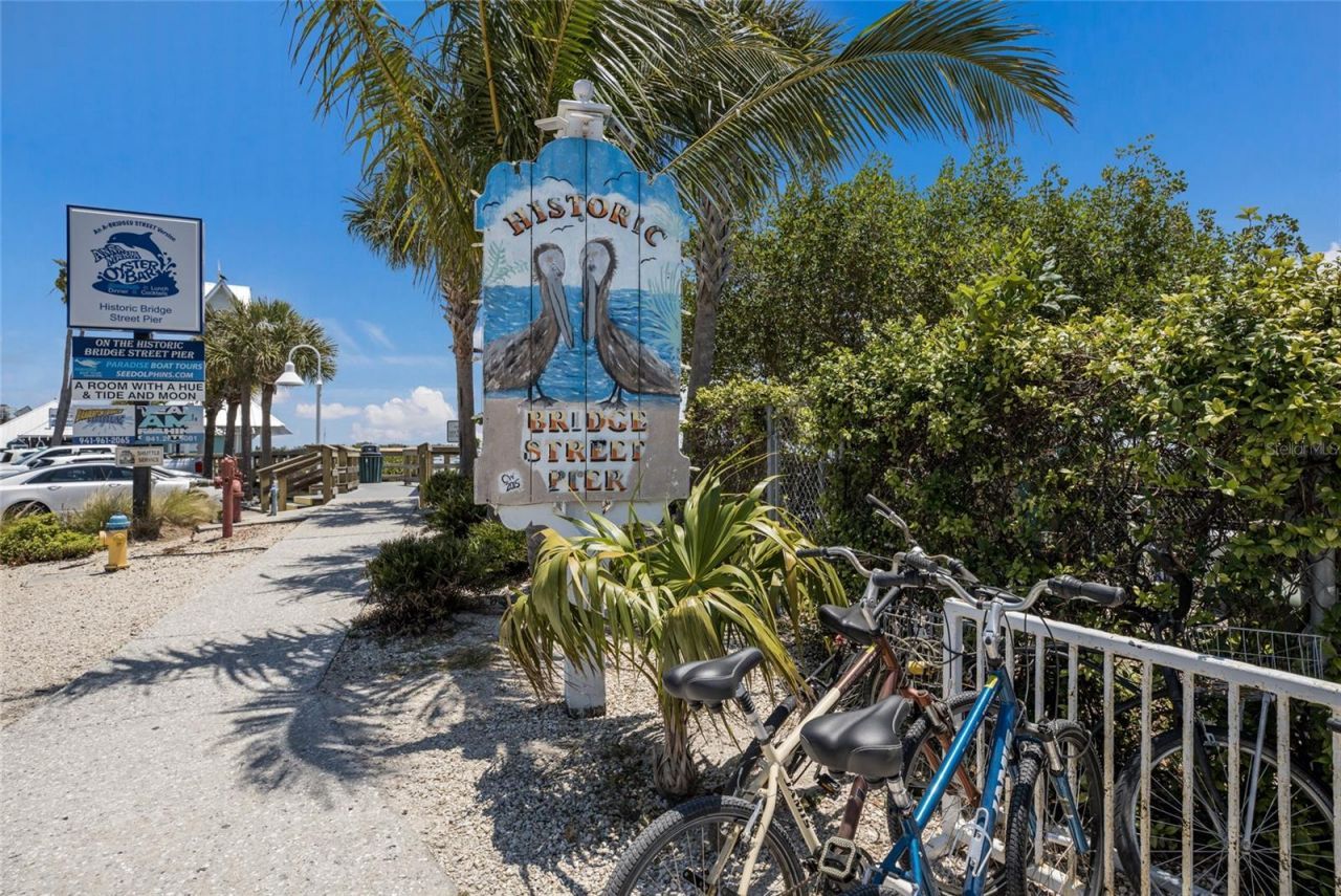 205 Highland Avenue , Unit 2, Bradenton Beach, FL 34217 Photo