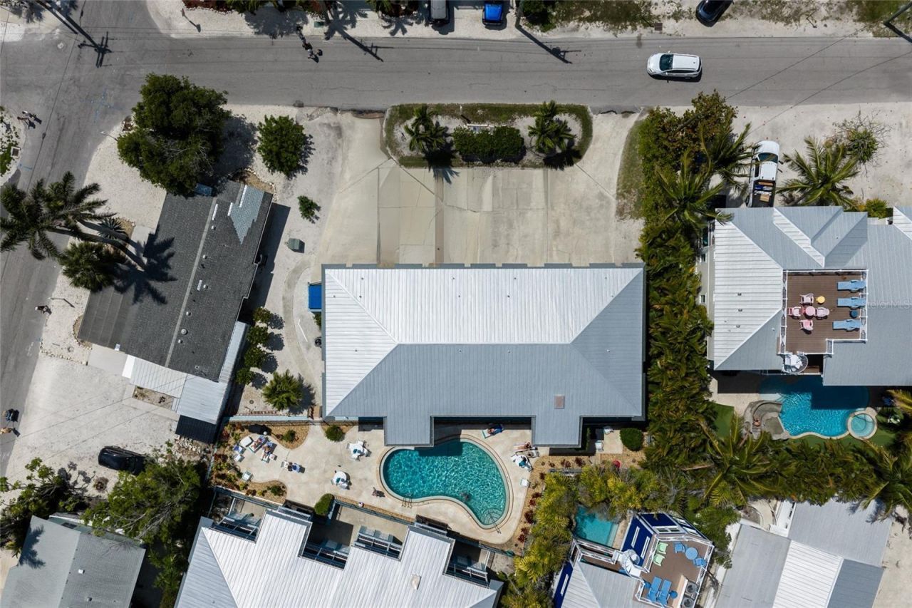 205 Highland Avenue , Unit 2, Bradenton Beach, FL 34217 Photo