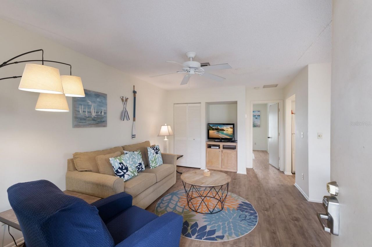205 Highland Avenue , Unit 2, Bradenton Beach, FL 34217 Photo