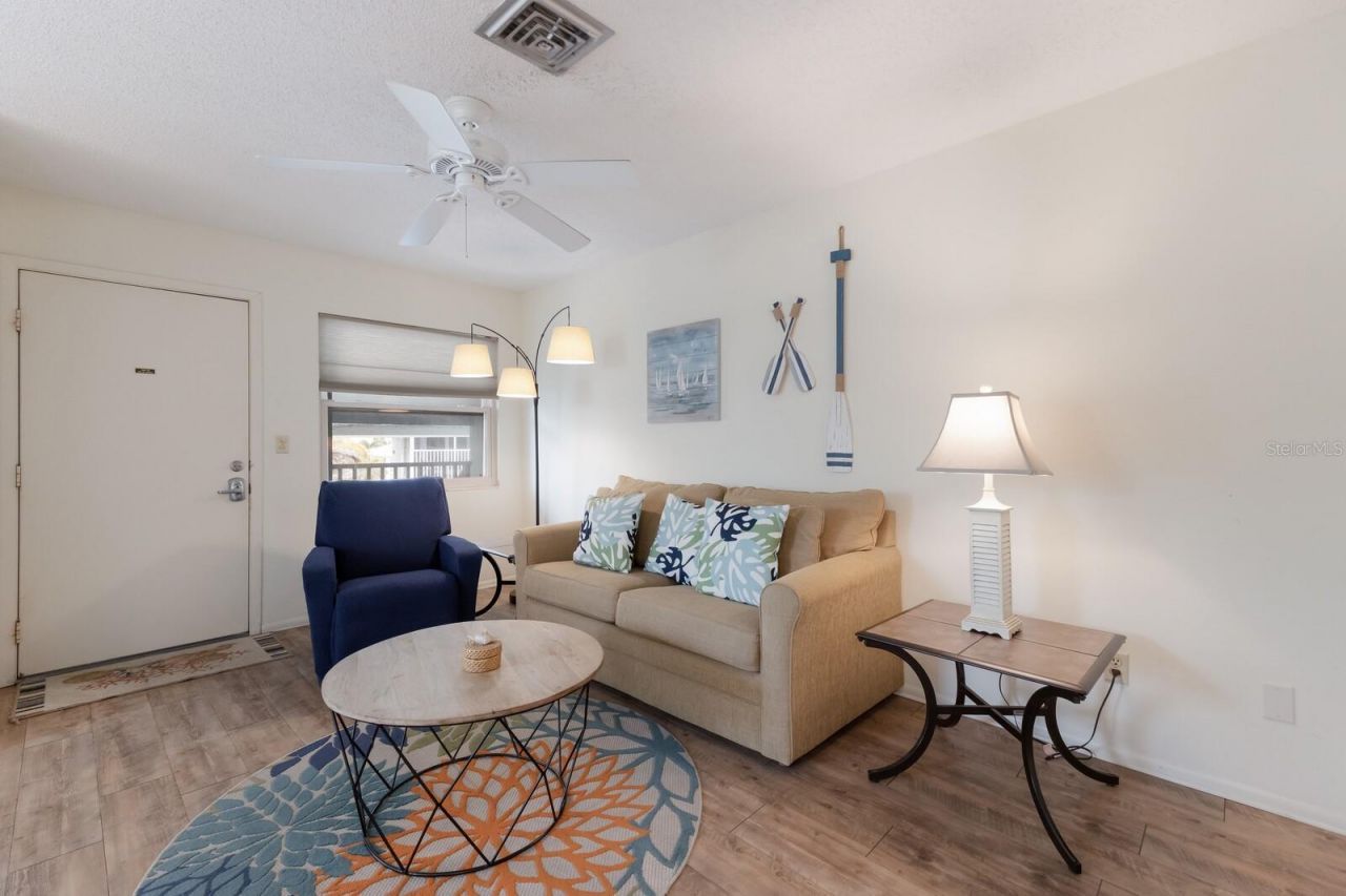 205 Highland Avenue , Unit 2, Bradenton Beach, FL 34217 Photo