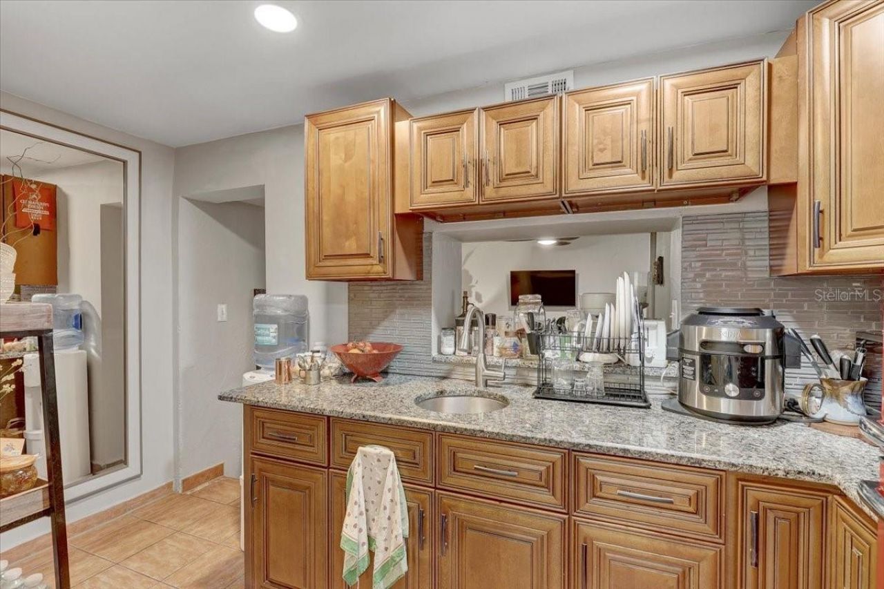 325 49th Street N, Saint Petersburg, FL 33710 Photo