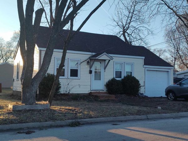 5814 Wilson Avenue, LOVES PARK, IL 61111
