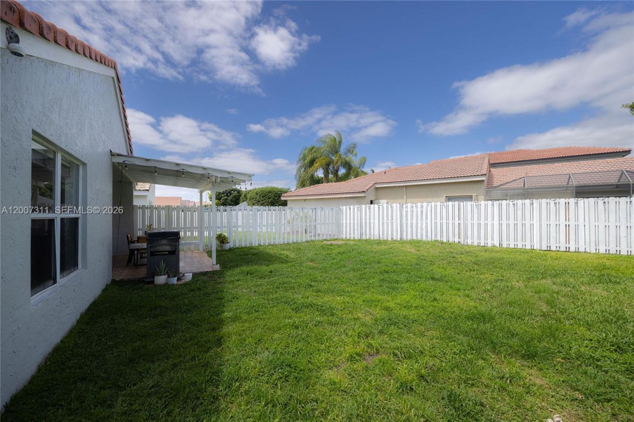2737 SW 177th Ave , Miramar, FL 33029 Photo