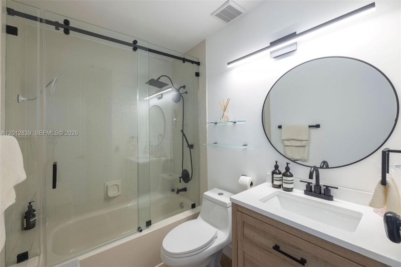 21216 Harbor Way , Unit 158-15, Aventura, FL 33180 Photo