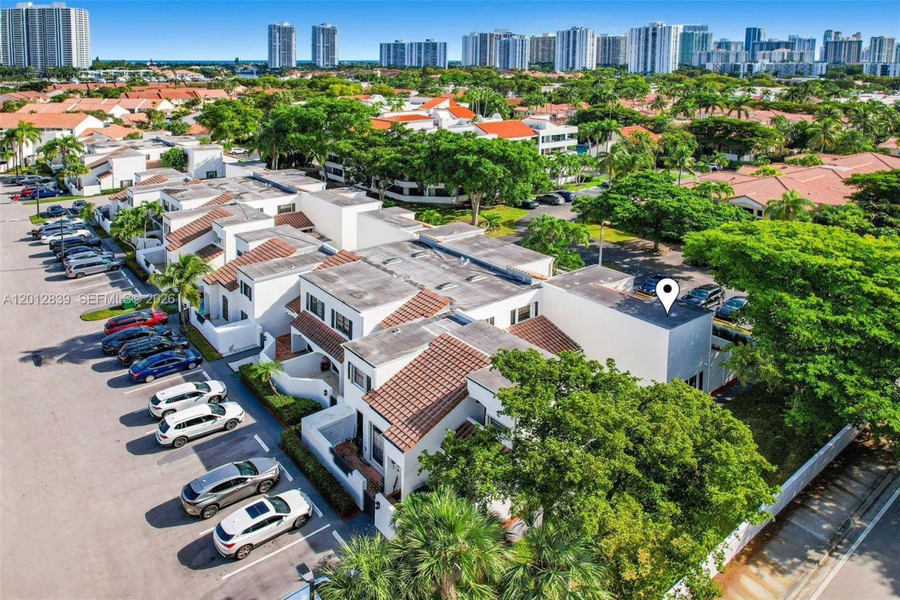21216 Harbor Way , Unit 158-15, Aventura, FL 33180 Photo