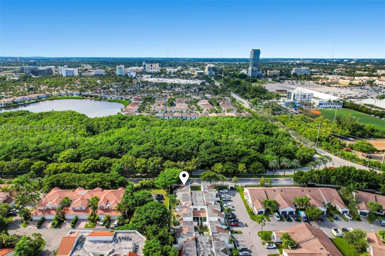 21216 Harbor Way , Unit 158-15, Aventura, FL 33180 Photo