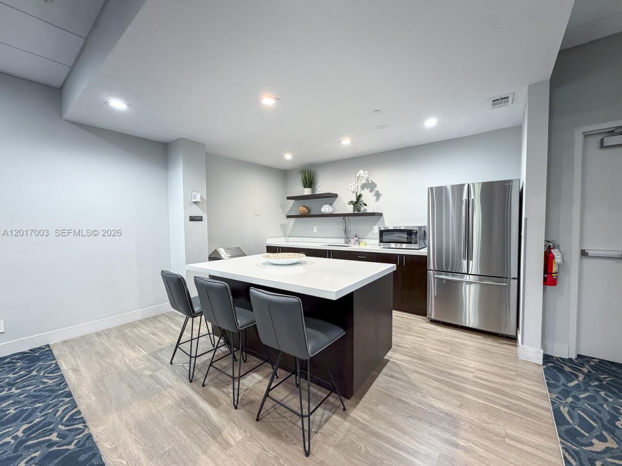 90 Edgewater Dr , Unit 114, Coral Gables, FL 33133 Photo