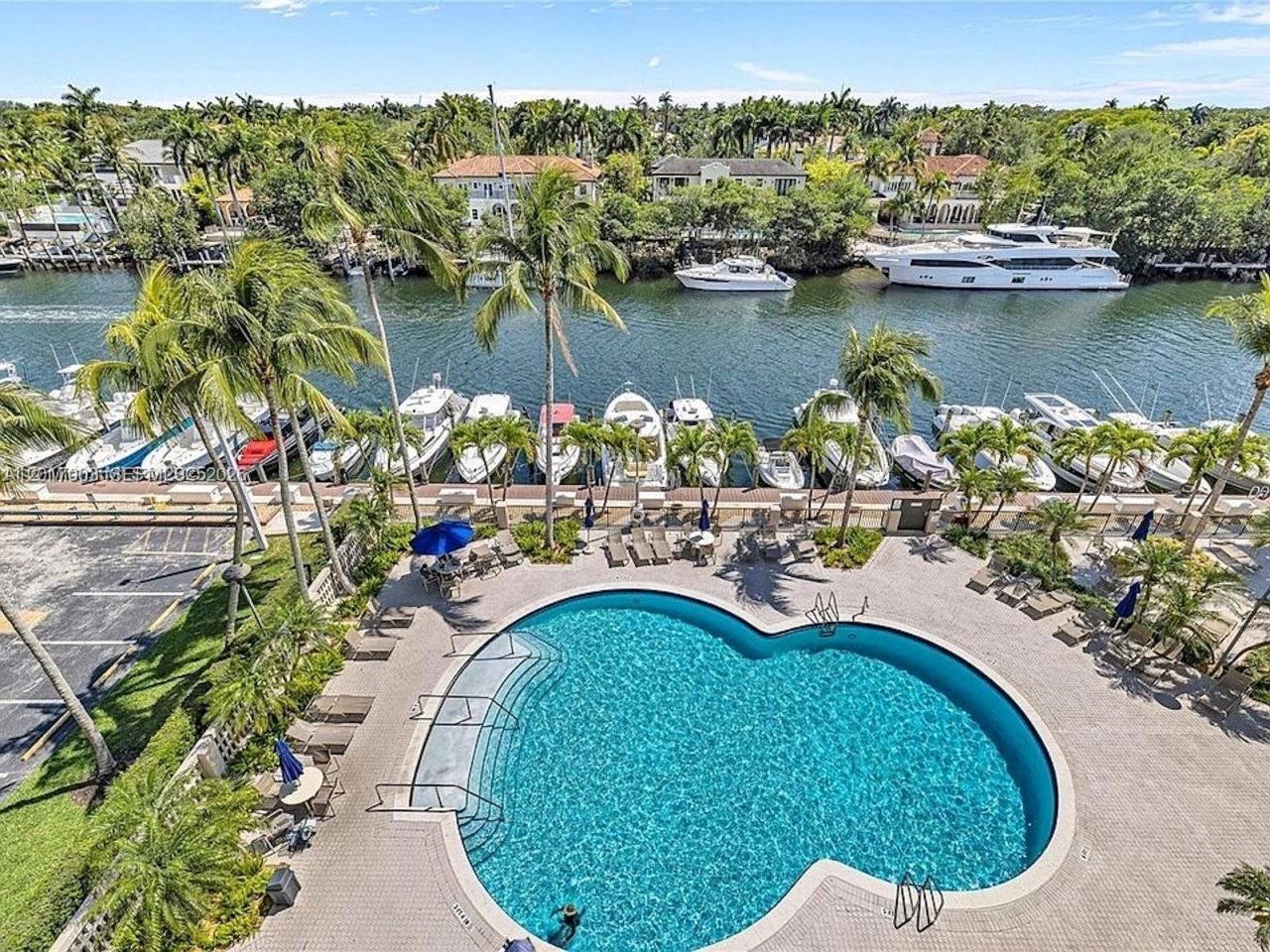 90 Edgewater Dr , Unit 114, Coral Gables, FL 33133 Photo